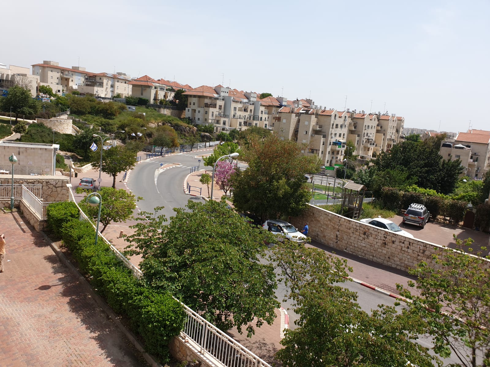 04542706-3834-4556-98c6-c02c80709224