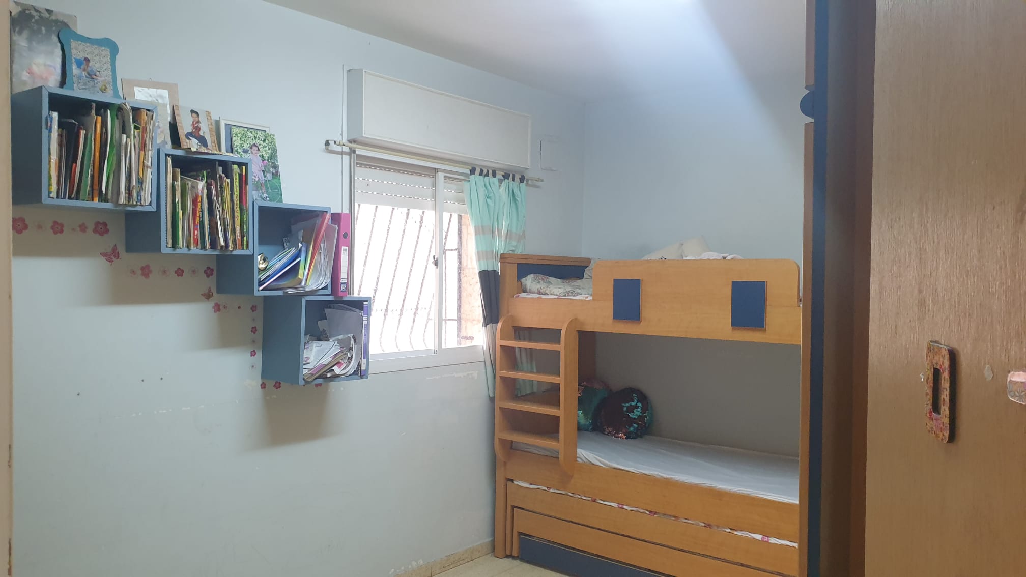 1b2aad72-b10e-4c6c-b79b-0f94350b1ec3