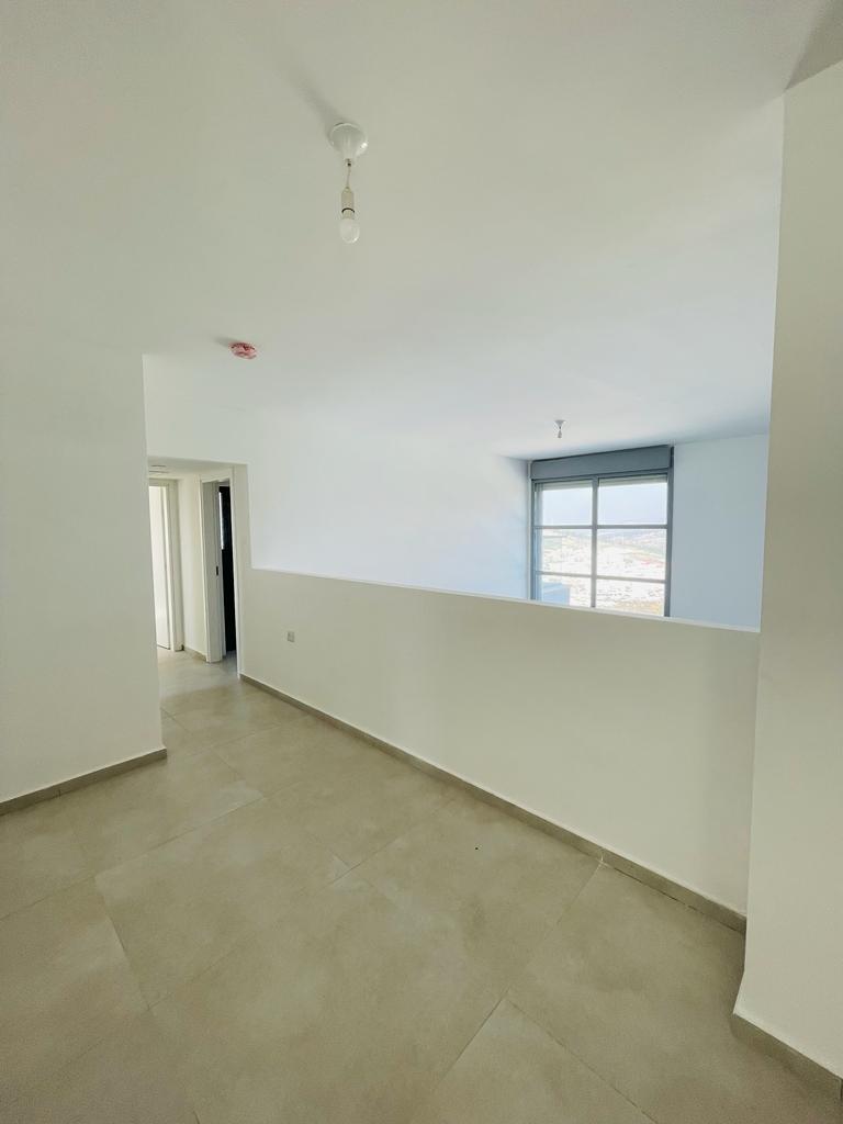 a9bc613e-6d60-4ac1-987c-2fb78fca36fc-1