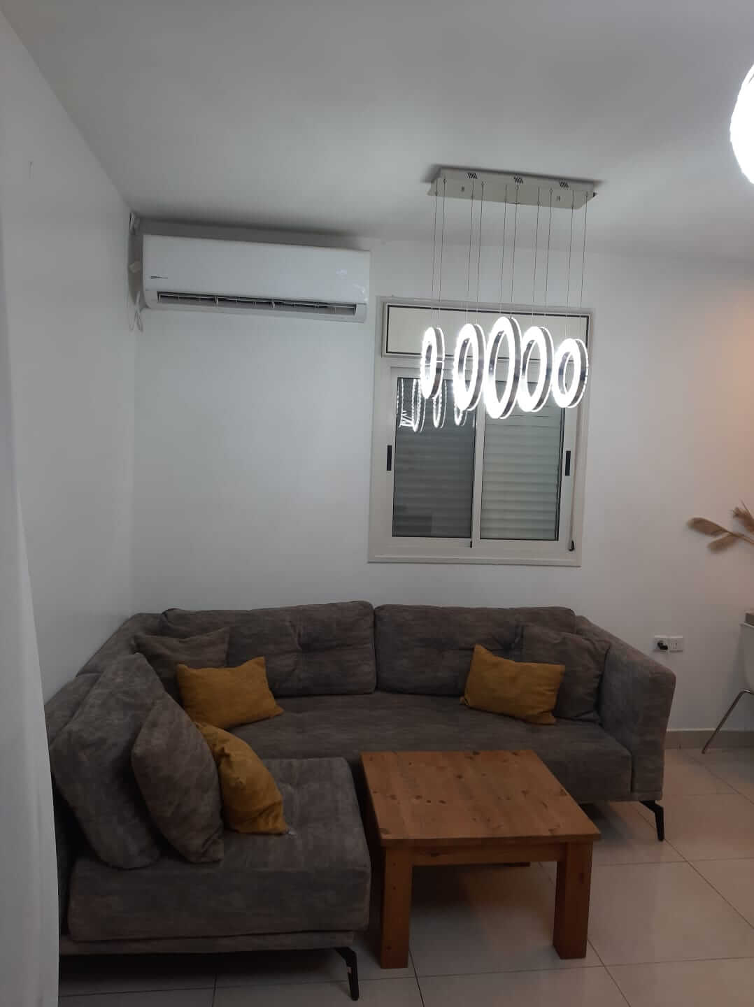 caba9272-48f5-4a43-97b8-87409e2e23c9